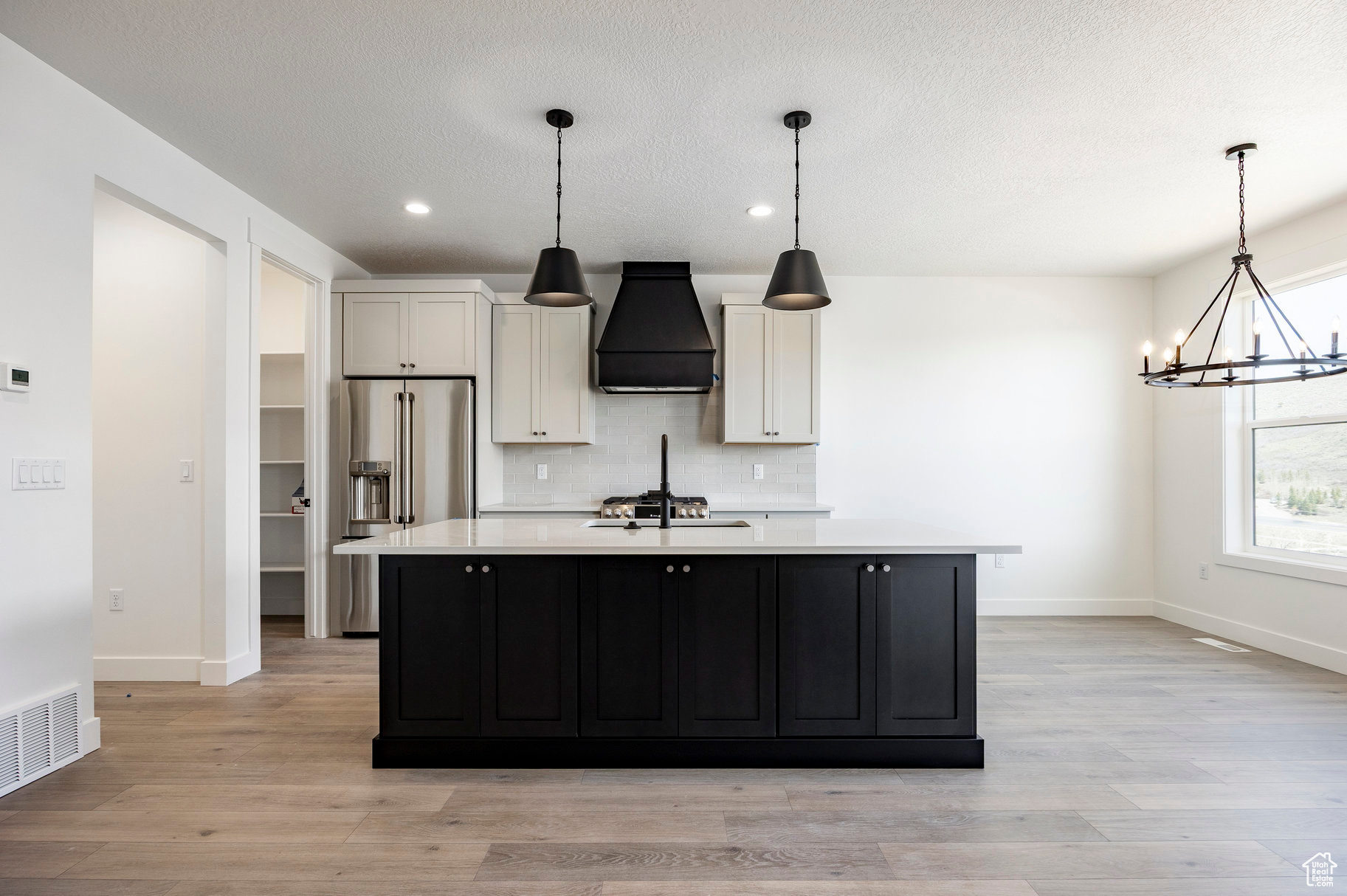 DEER SPRINGS - Residential