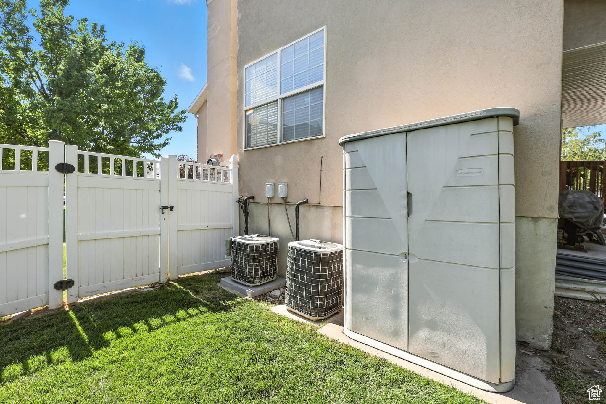 WESTPOINTE - Residential