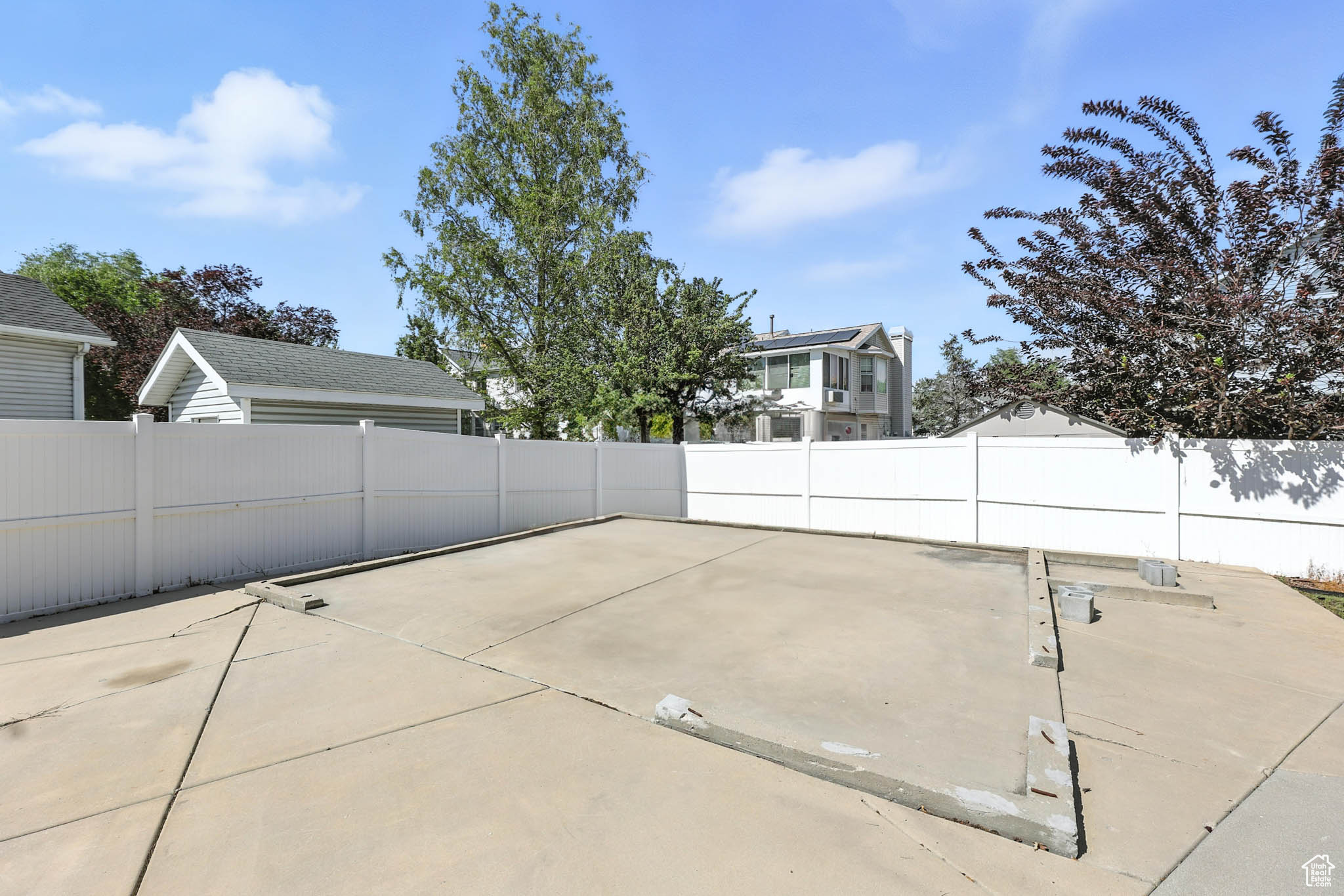 WESTPOINTE - Residential