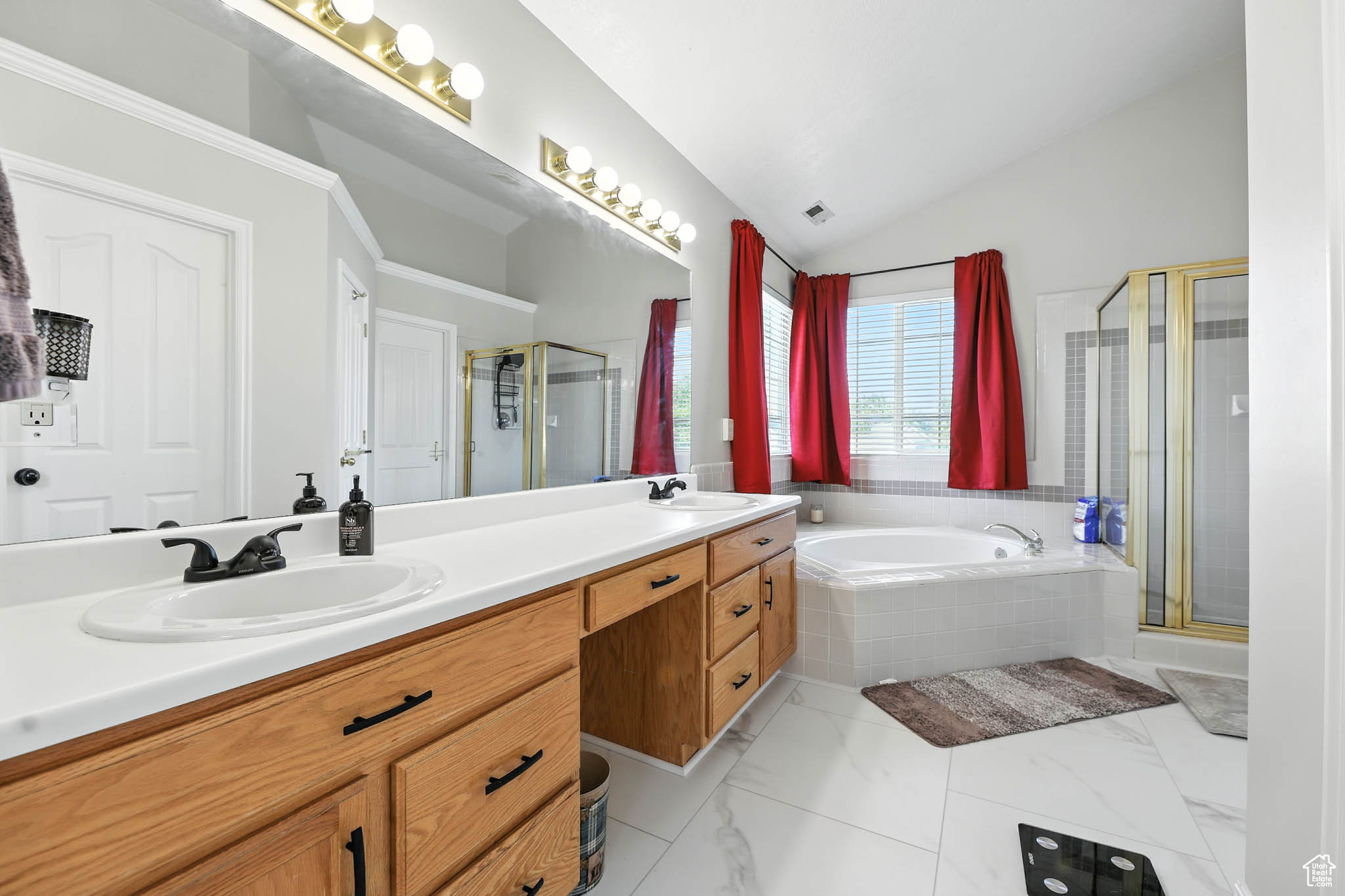 WESTPOINTE - Residential