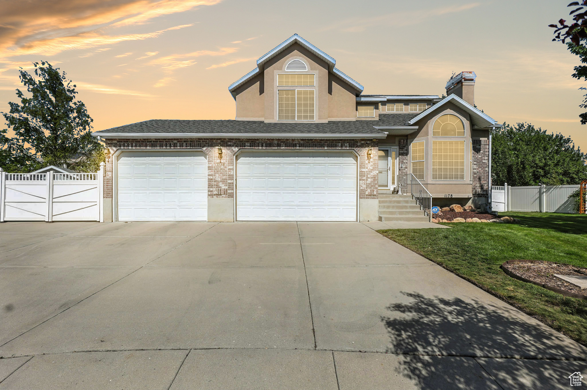 WESTPOINTE - Residential