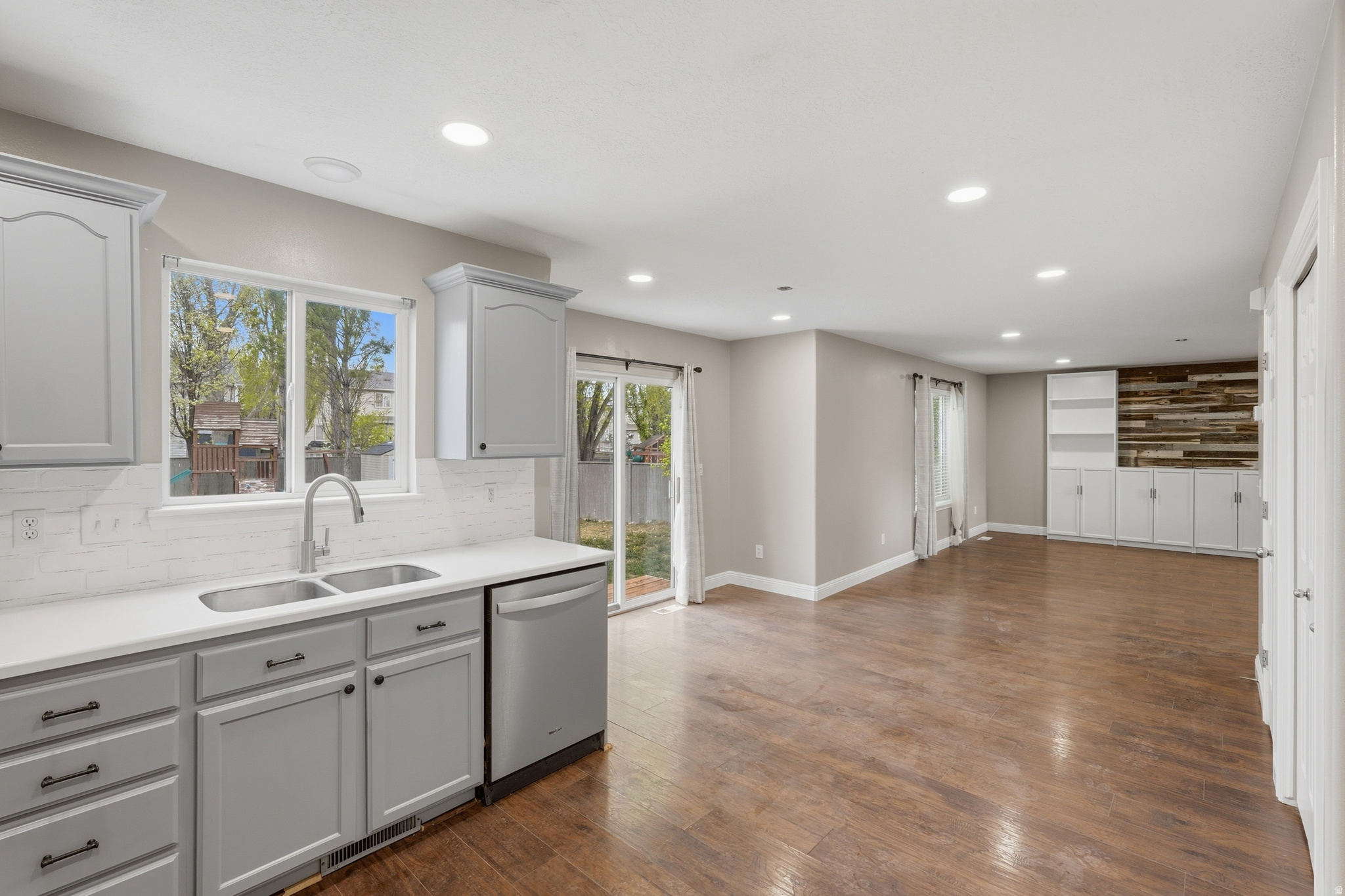 RUSH VALLEY - Residential