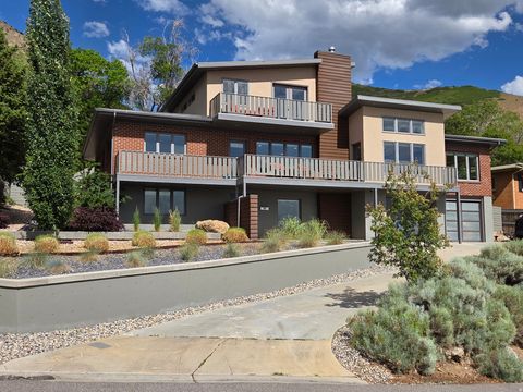 Photo of 3377 S EL RANCHO RD E, Millcreek, UT 84109 (MLS # 2161060)