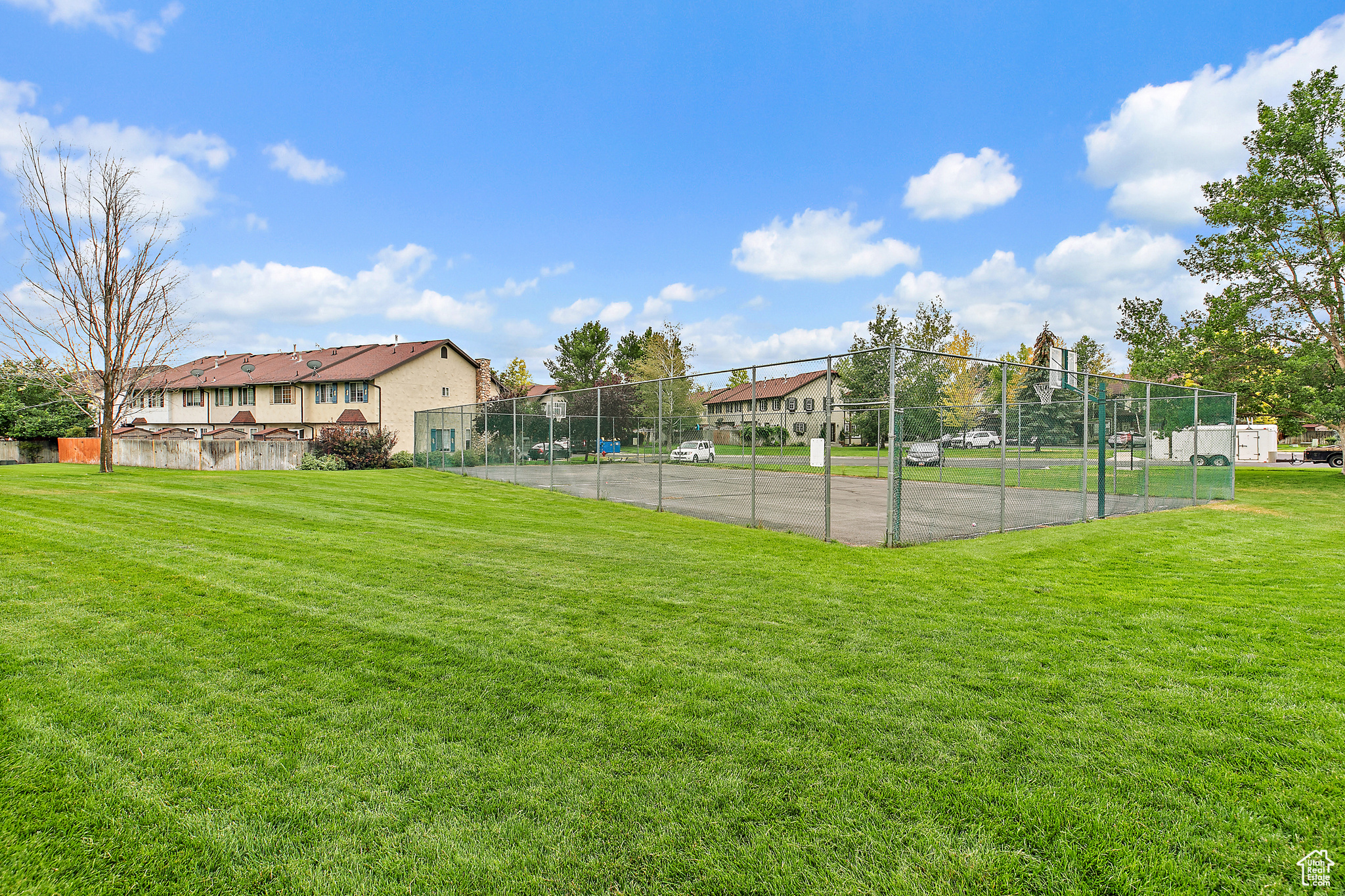 THE HAMLETS - Residential