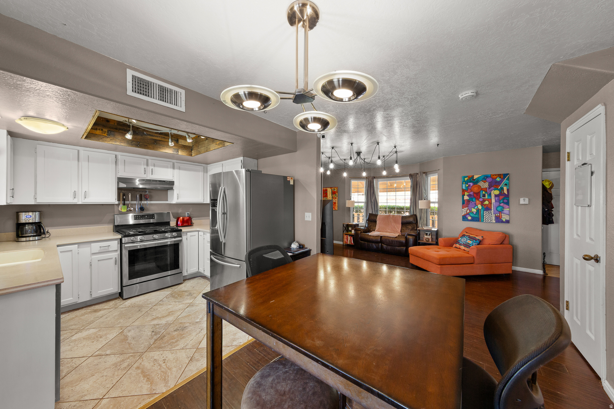 ST GEO & SANTA CLARA BENCH IRR CO SUR - Residential