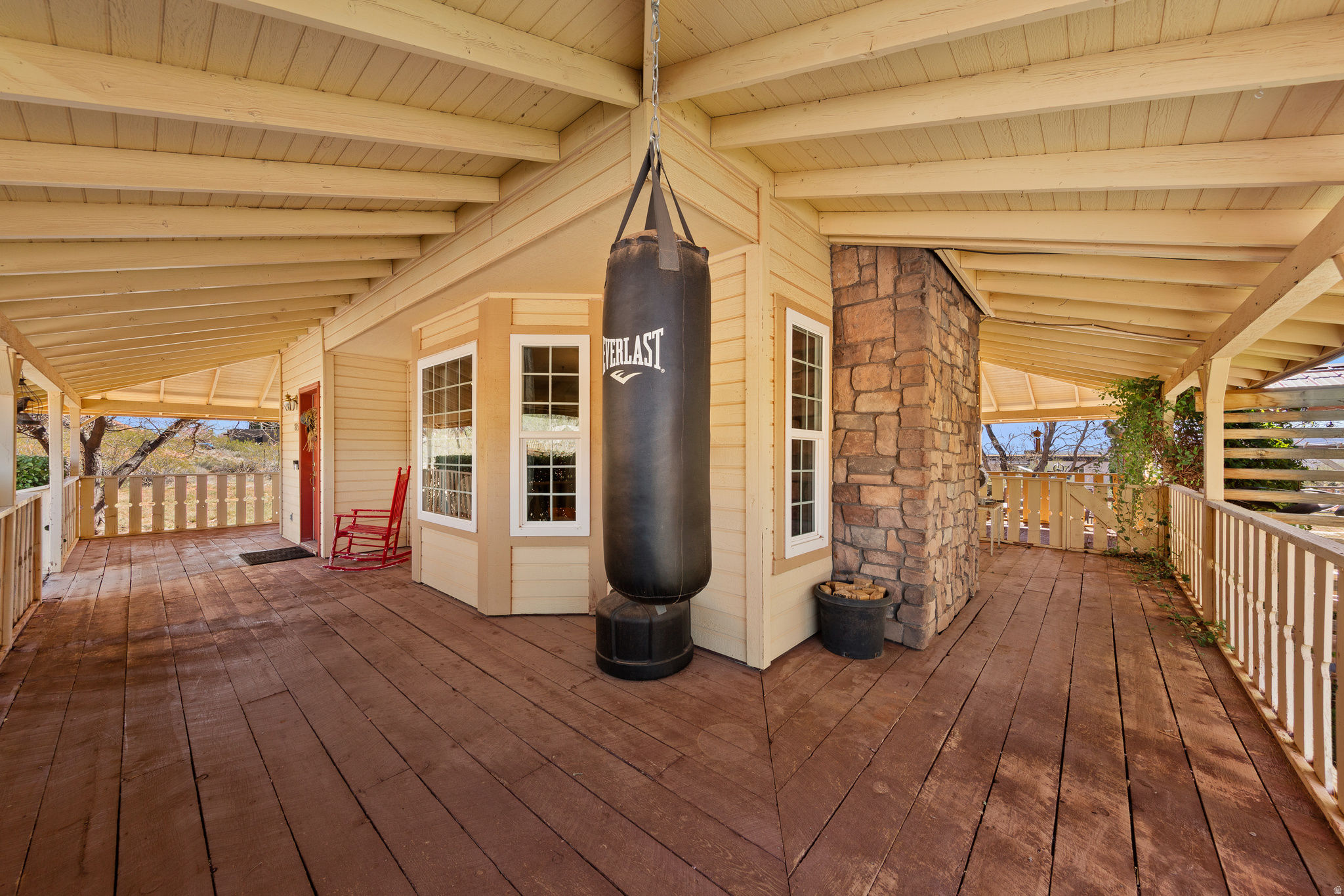 ST GEO & SANTA CLARA BENCH IRR CO SUR - Residential