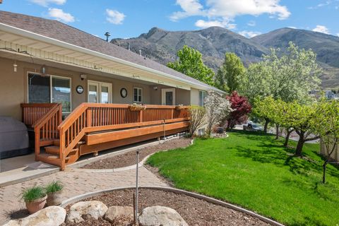 Tiny photo for 3957 W HONEY LOCUST LN, Cedar Hills, UT 84062 (MLS # 2168481)