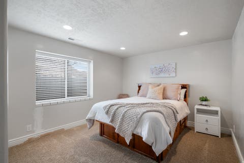 Tiny photo for 3957 W HONEY LOCUST LN, Cedar Hills, UT 84062 (MLS # 2168481)