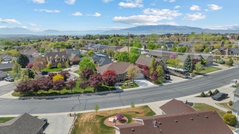 Tiny photo for 3957 W HONEY LOCUST LN, Cedar Hills, UT 84062 (MLS # 2168481)
