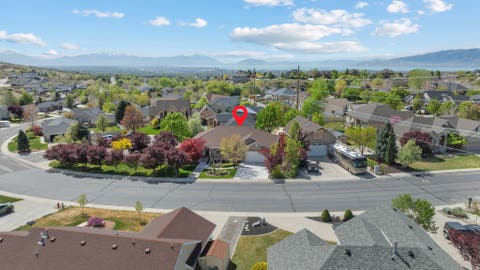 Tiny photo for 3957 W HONEY LOCUST LN, Cedar Hills, UT 84062 (MLS # 2168481)