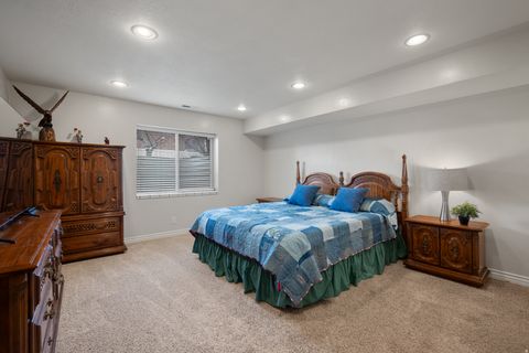 Tiny photo for 3957 W HONEY LOCUST LN, Cedar Hills, UT 84062 (MLS # 2168481)
