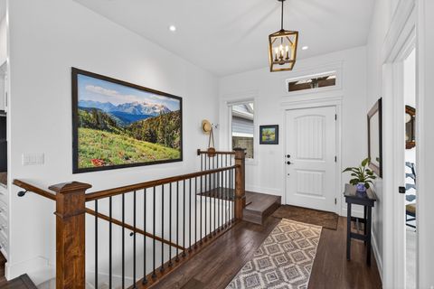 Tiny photo for 899 E 1190 N, Pleasant Grove, UT 84062 (MLS # 2137384)