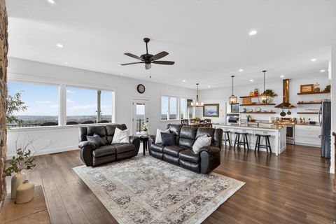 Tiny photo for 899 E 1190 N, Pleasant Grove, UT 84062 (MLS # 2137384)