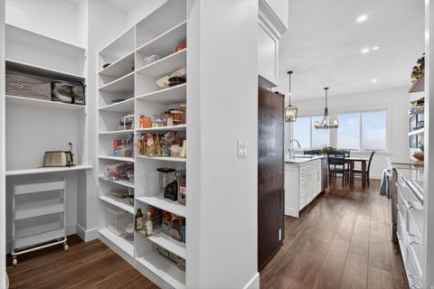 Tiny photo for 899 E 1190 N, Pleasant Grove, UT 84062 (MLS # 2137384)