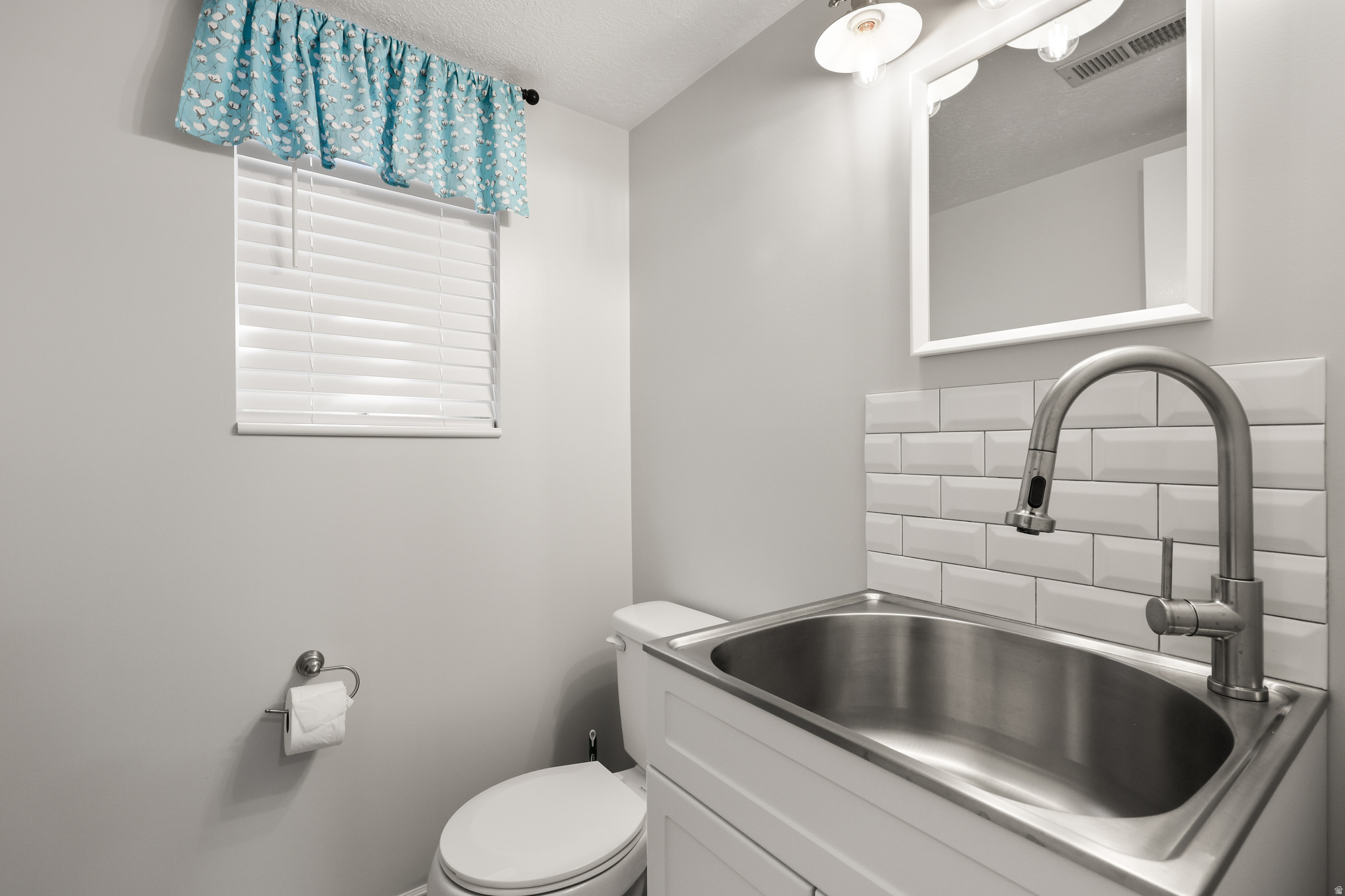 WESTLAKE VILLAGE - Residential