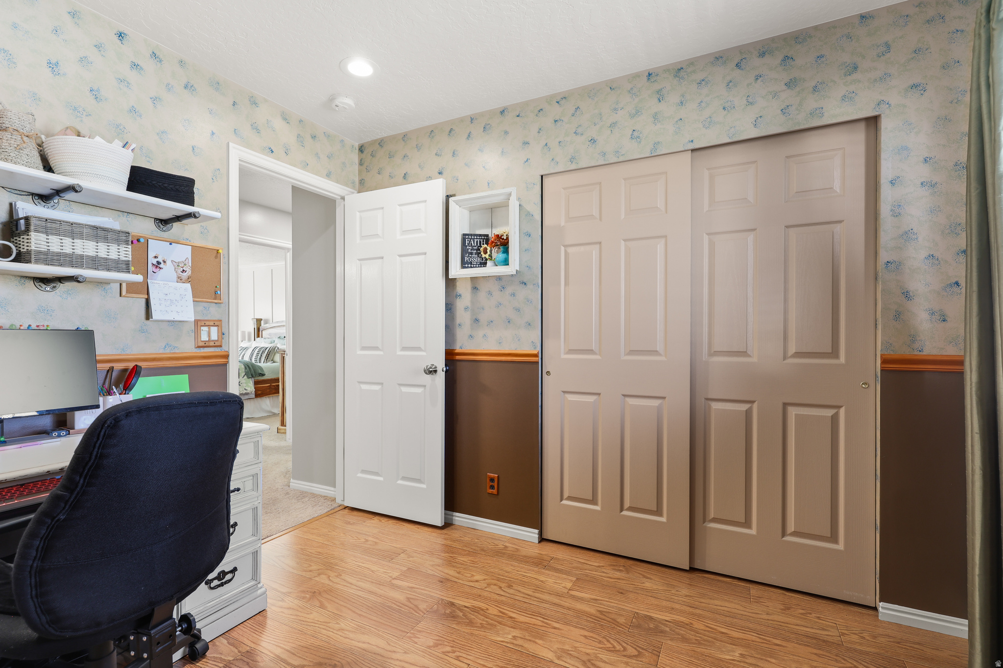 WESTLAKE VILLAGE - Residential