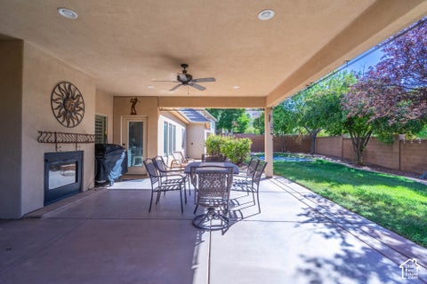 Tiny photo for 934 E OUTLAW GULCH, Washington, UT 84780 (MLS # 2186580)