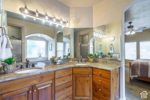 Tiny photo for 934 E OUTLAW GULCH, Washington, UT 84780 (MLS # 2186580)