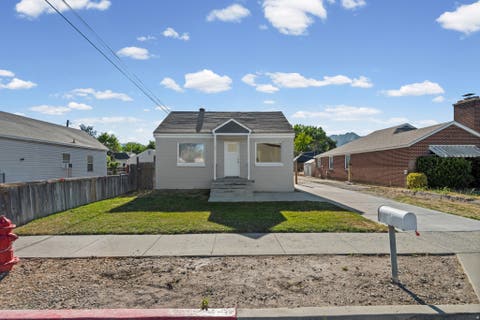 Tiny photo for 3203 S 400 E, Salt Lake City, UT 84115 (MLS # 2164728)