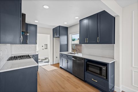Tiny photo for 3203 S 400 E, Salt Lake City, UT 84115 (MLS # 2164728)