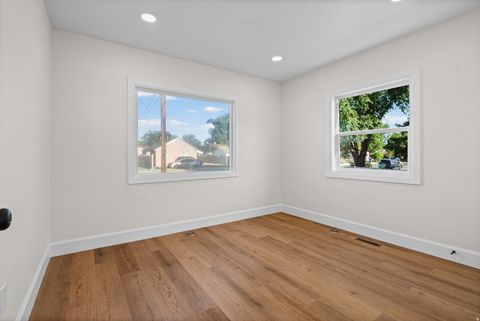 Tiny photo for 3203 S 400 E, Salt Lake City, UT 84115 (MLS # 2164728)