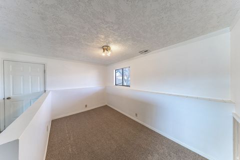 Tiny photo for 722 W 2250 N, West Bountiful, UT 84087 (MLS # 2135378)