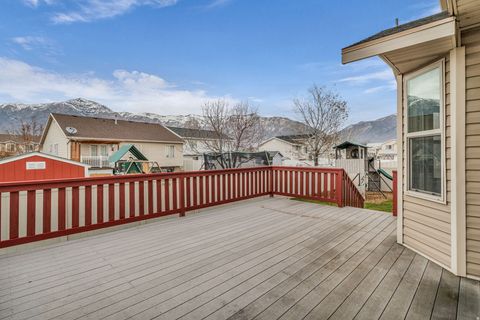 Tiny photo for 180 W 1825 N, North Ogden, UT 84414 (MLS # 2127229)