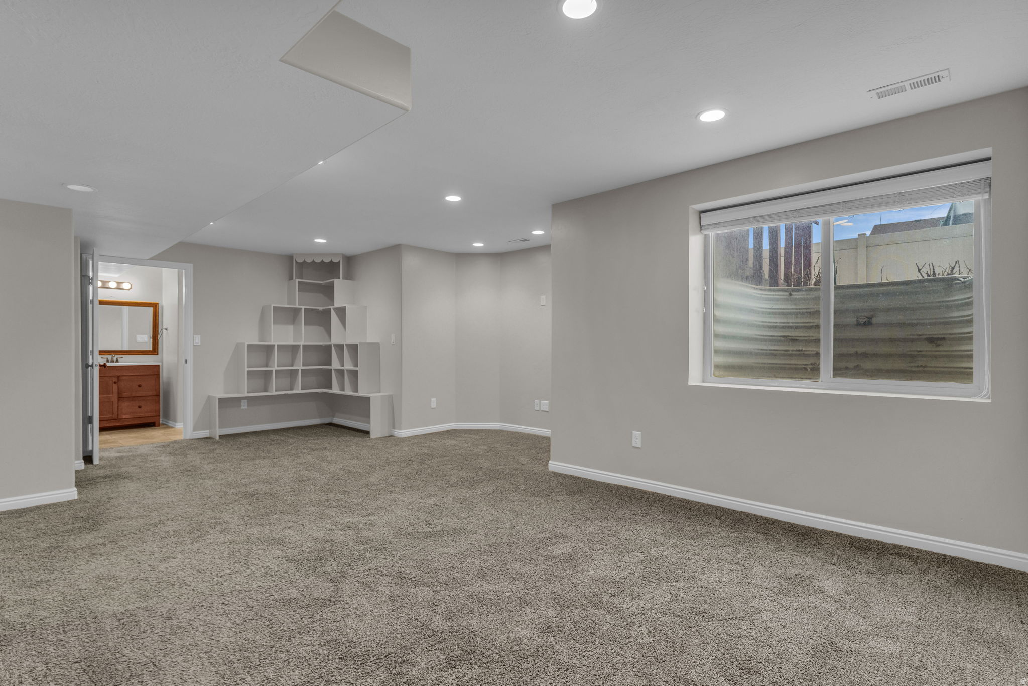 COUNTRY BOY ESTATES - Residential