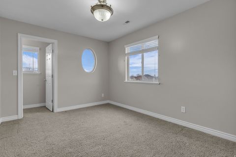 Tiny photo for 180 W 1825 N, North Ogden, UT 84414 (MLS # 2127229)