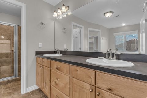 Tiny photo for 180 W 1825 N, North Ogden, UT 84414 (MLS # 2127229)