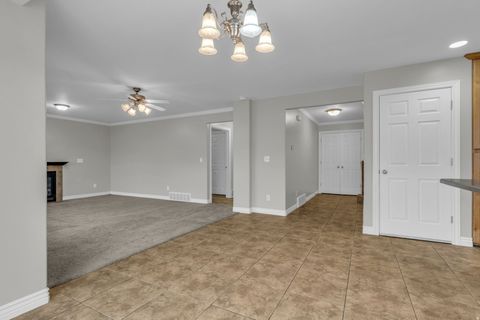 Tiny photo for 180 W 1825 N, North Ogden, UT 84414 (MLS # 2127229)