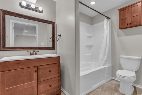 Tiny photo for 180 W 1825 N, North Ogden, UT 84414 (MLS # 2127229)