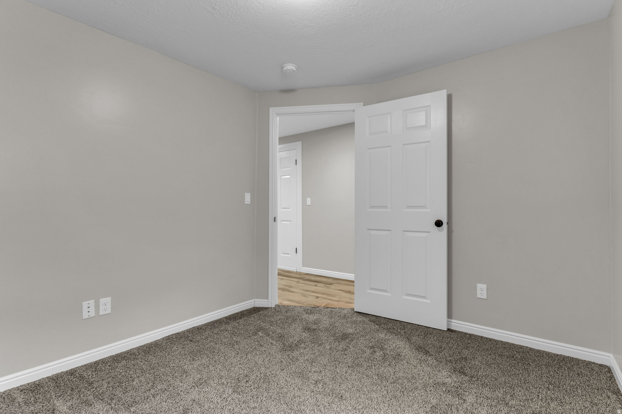 COUNTRY BOY ESTATES - Residential