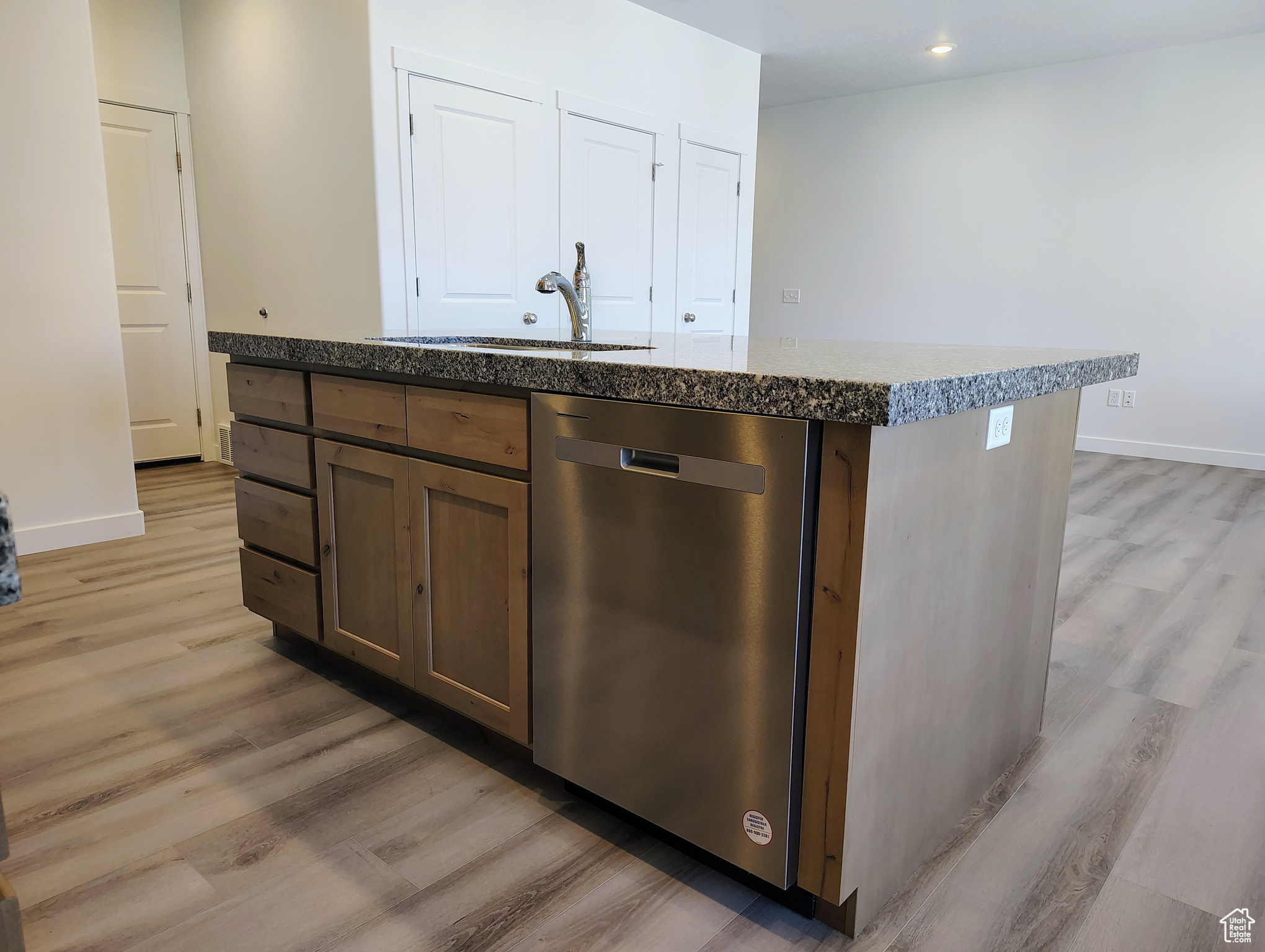 2019 N Loxley Dr, Tooele, Utah image 6