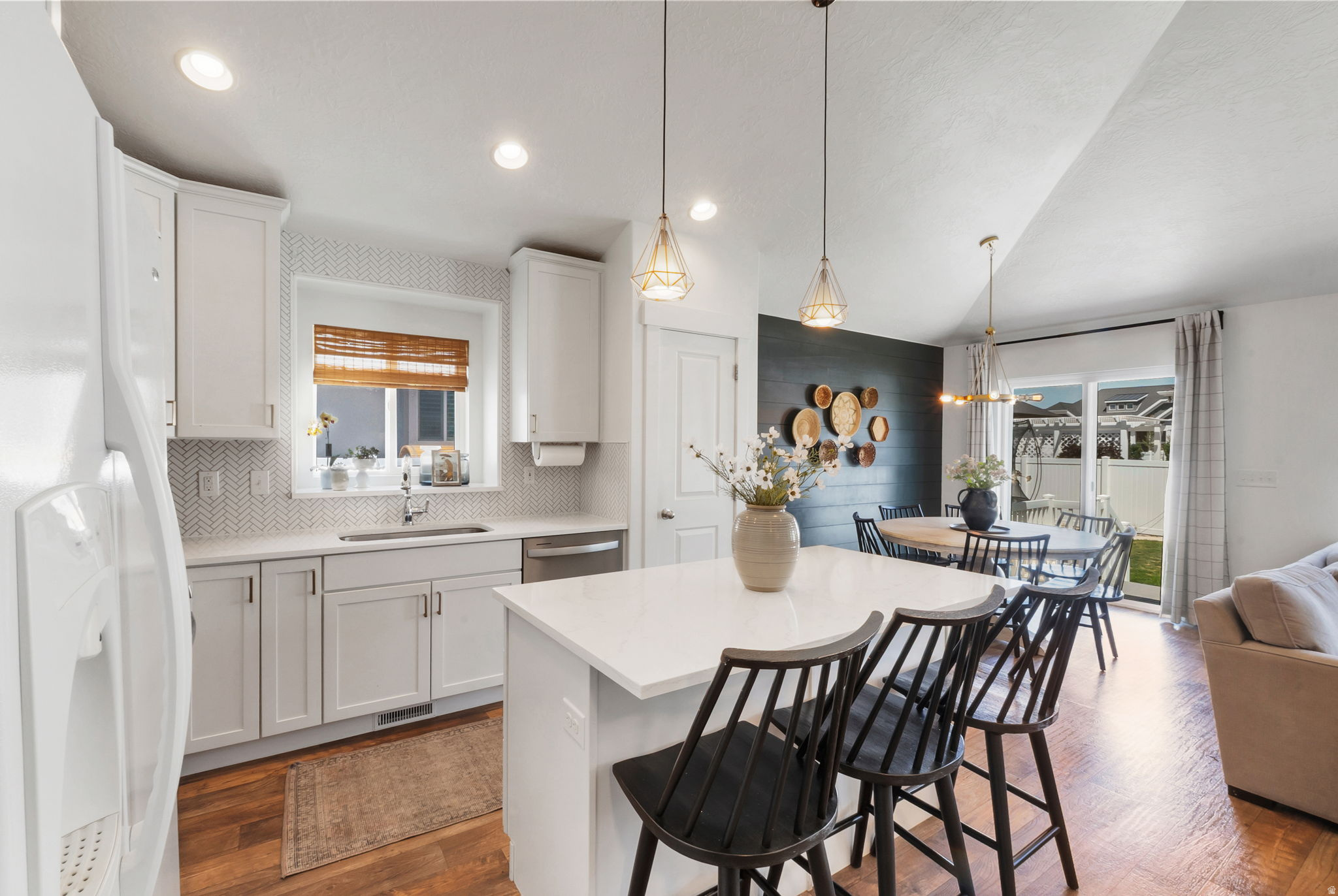 HOLBROOK FARMS - Residential