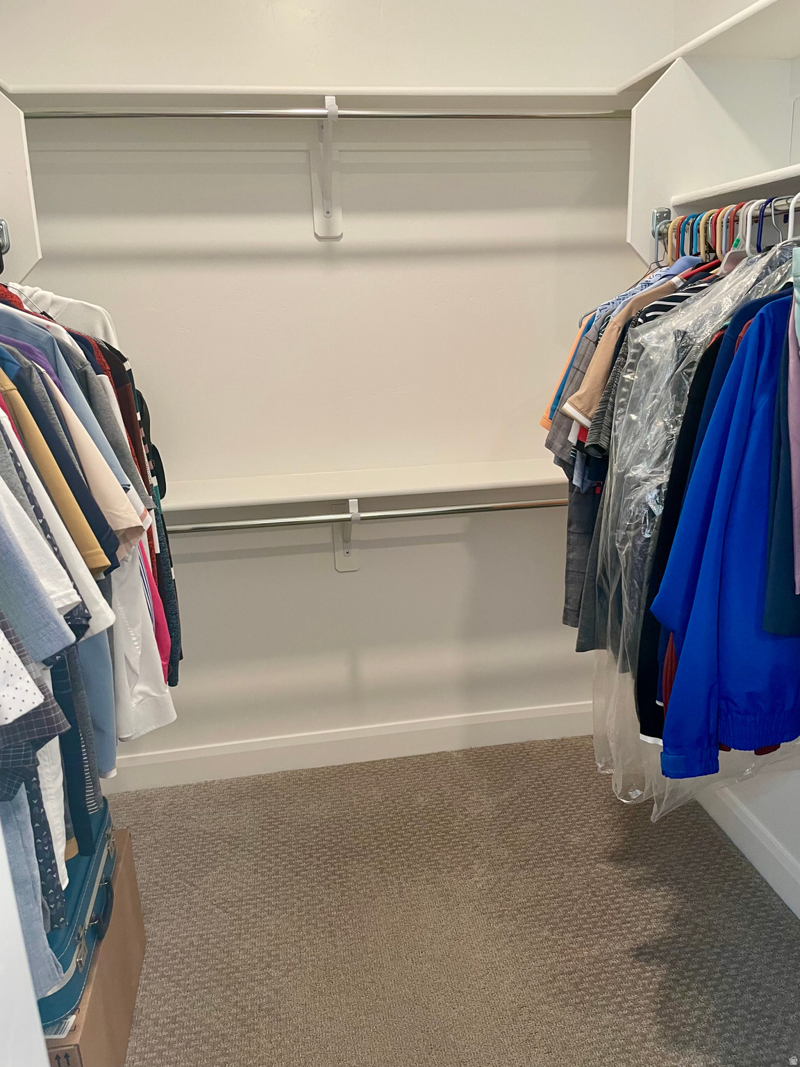 AUBURN HILLS 18C CONDOMINIUMS - Residential