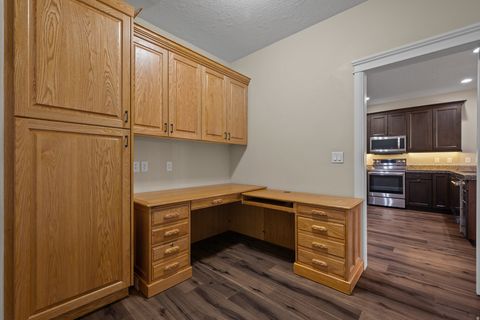 Tiny photo for 10489 S HARVEST GLORY DR, South Jordan, UT 84095 (MLS # 2125947)