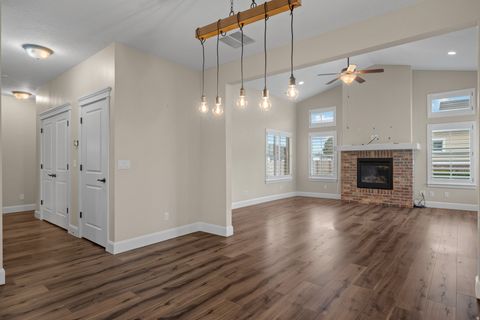 Tiny photo for 10489 S HARVEST GLORY DR, South Jordan, UT 84095 (MLS # 2125947)