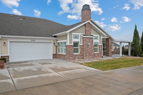 Photo of 10489 S HARVEST GLORY DR, South Jordan, UT 84095 (MLS # 2125947)