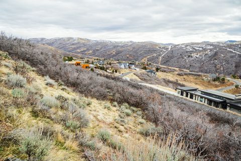 Tiny photo for 5855 E PIONEER RIDGE CIR #195, Salt Lake City, UT 84108 (MLS # 2130782)