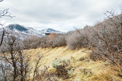 Tiny photo for 5855 E PIONEER RIDGE CIR #195, Salt Lake City, UT 84108 (MLS # 2130782)