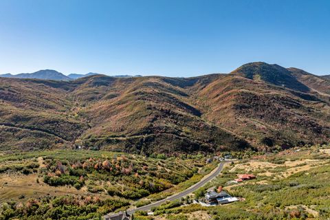 Tiny photo for 5855 E PIONEER RIDGE CIR #195, Salt Lake City, UT 84108 (MLS # 2130782)