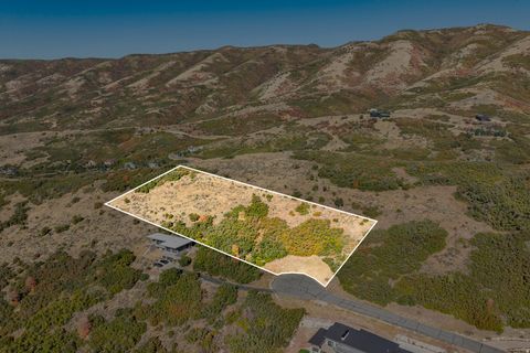 Tiny photo for 5855 E PIONEER RIDGE CIR #195, Salt Lake City, UT 84108 (MLS # 2130782)