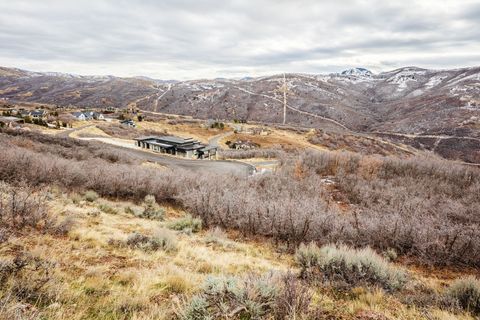 Tiny photo for 5855 E PIONEER RIDGE CIR #195, Salt Lake City, UT 84108 (MLS # 2130782)