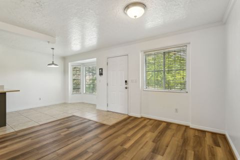 Tiny photo for 423 W 500 N #9, Provo, UT 84601 (MLS # 2146245)