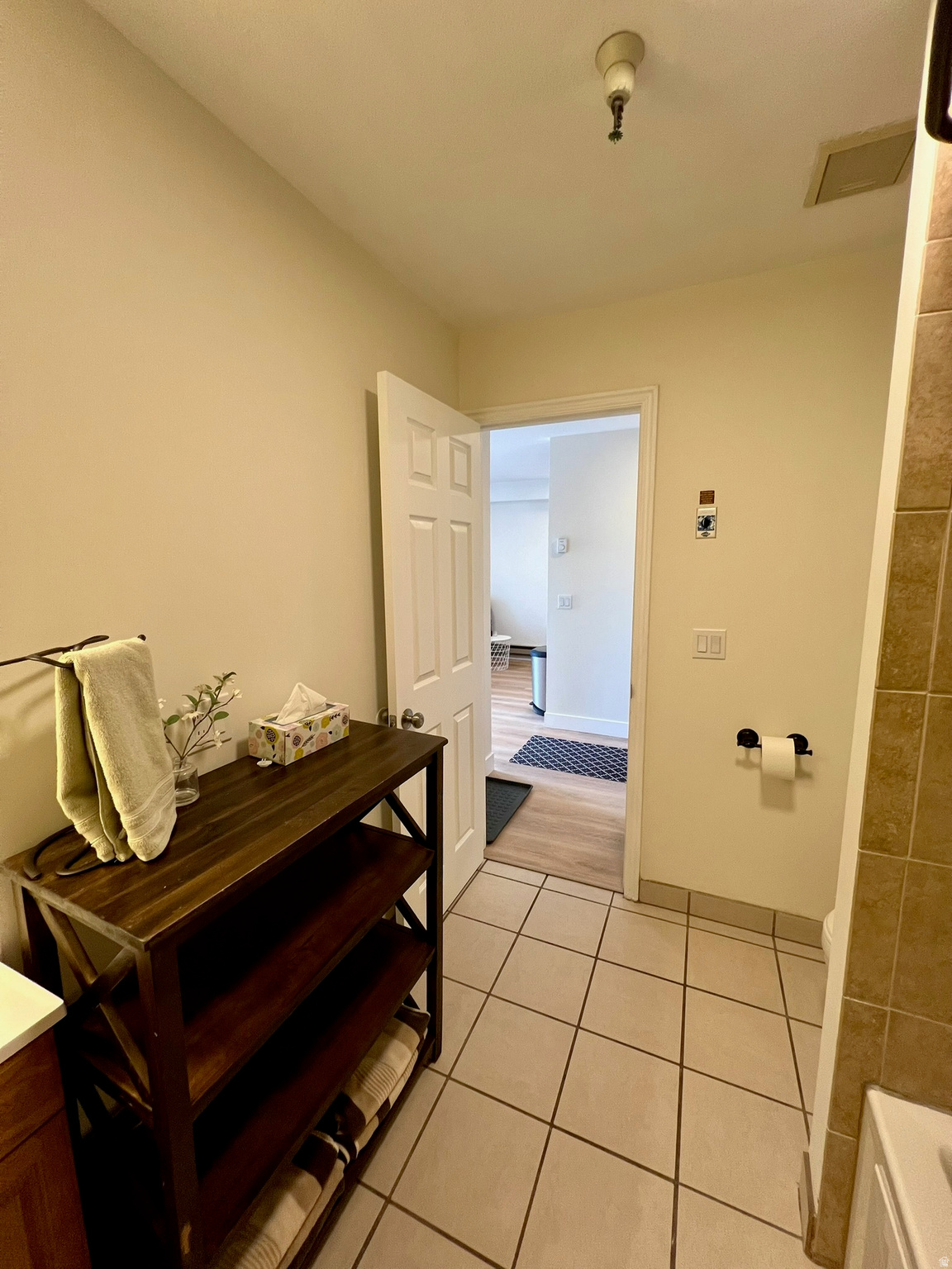 CARRIAGE HOUSE - Residential