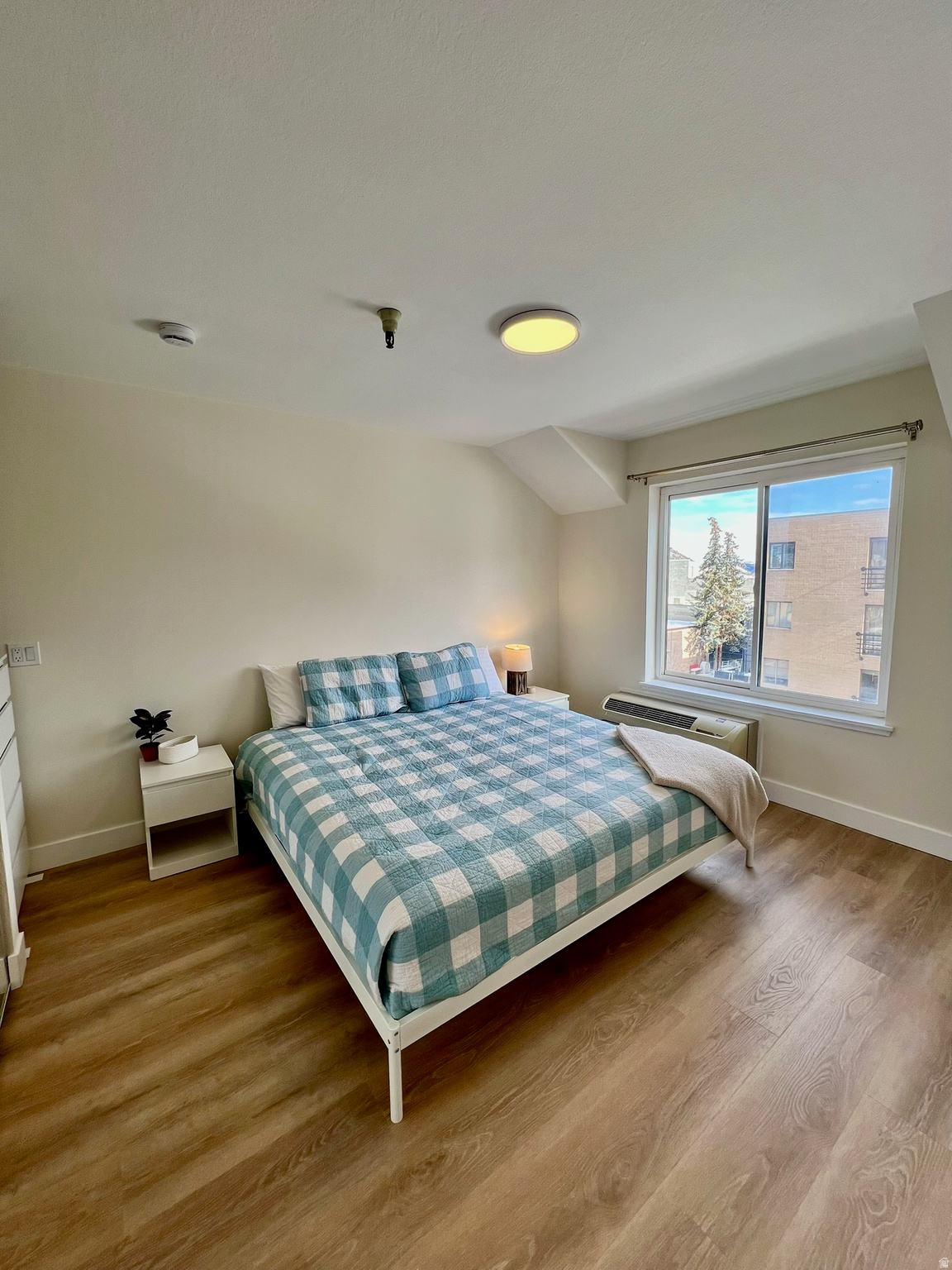 CARRIAGE HOUSE - Residential