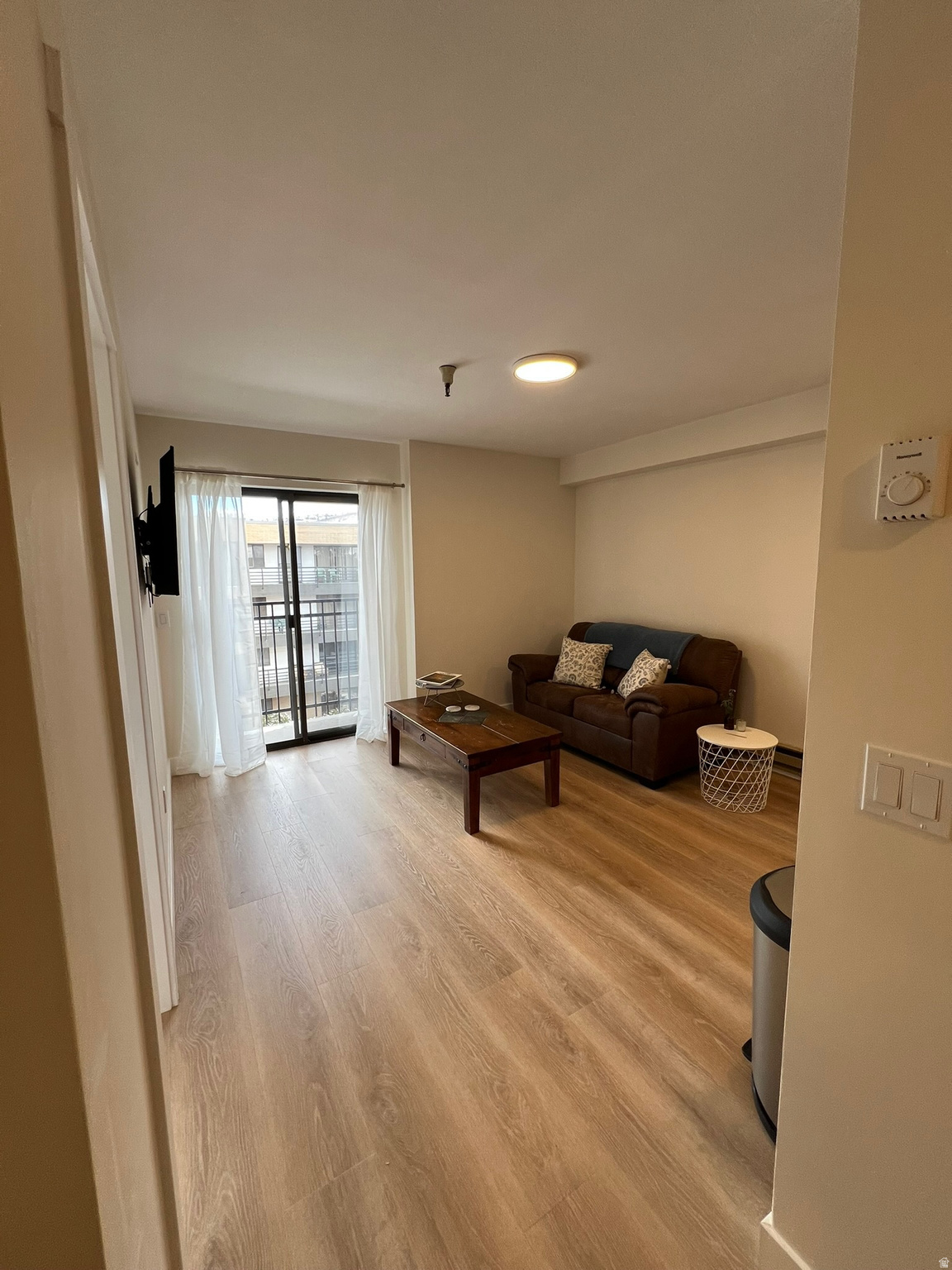 CARRIAGE HOUSE - Residential