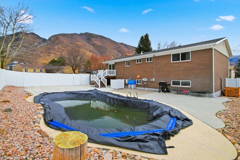 Tiny photo for 3533 E COUNTRY MANOR RD, Cottonwood Heights, UT 84121 (MLS # 2128620)