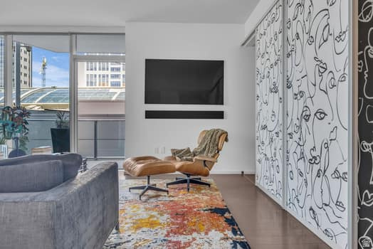 CITY CREEK - REGENT - Residential